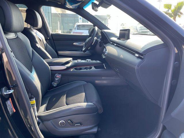2025 Genesis GV70 3.5T AWD Sport