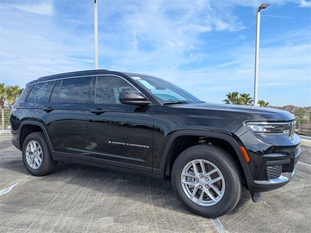 2025 Jeep Grand Cherokee GRAND CHEROKEE L LAREDO X 4X2