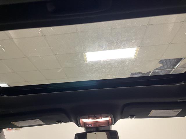 2023 GMC Canyon 4WD Crew Cab Short Box AT4X
