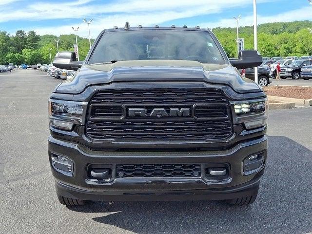 2022 RAM 2500 Limited Mega Cab 4x4 64 Box