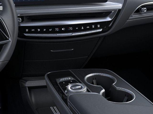2025 Cadillac iQ Sport 2 RWD