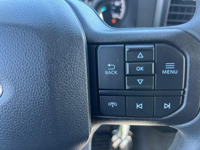 2024 Ford 600 XLT