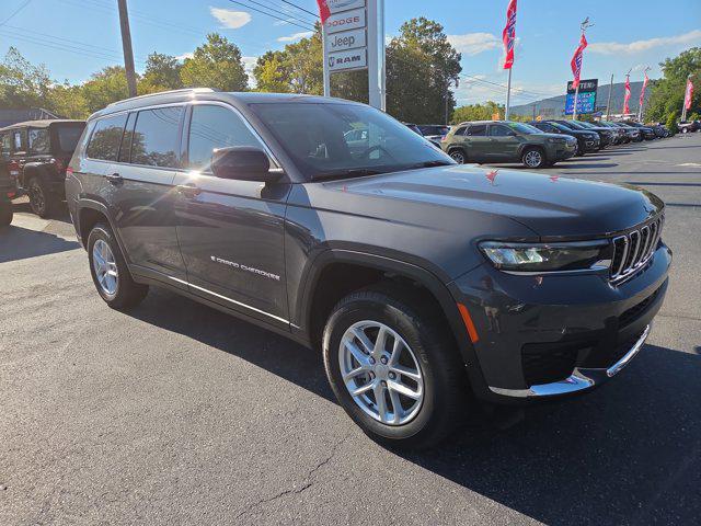 2025 Jeep Grand Cherokee GRAND CHEROKEE L LAREDO X 4X4