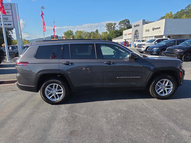 2025 Jeep Grand Cherokee GRAND CHEROKEE L LAREDO X 4X4
