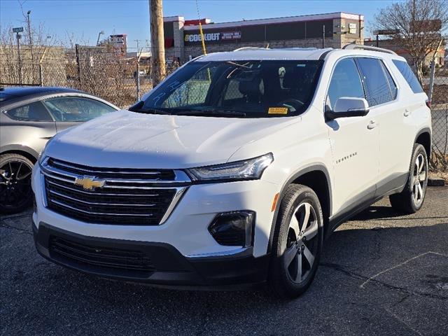 2022 Chevrolet Traverse FWD LT Leather