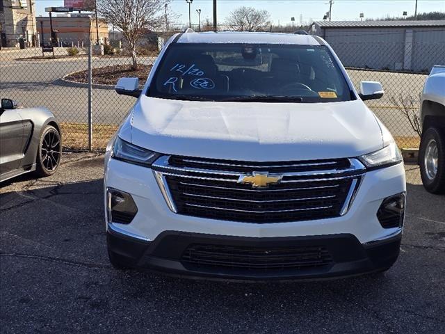 2022 Chevrolet Traverse FWD LT Leather