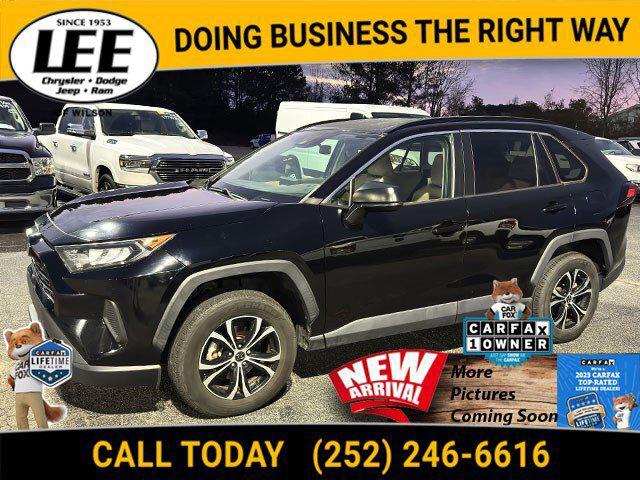 2019 Toyota RAV4 LE