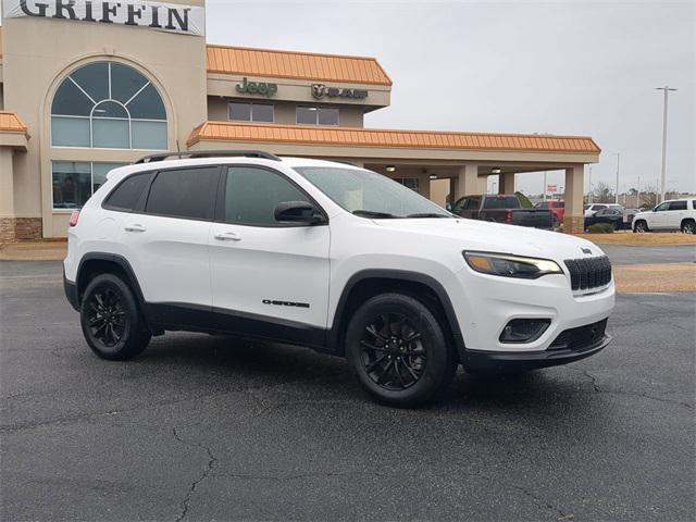 2023 Jeep Cherokee Altitude Lux 4x4