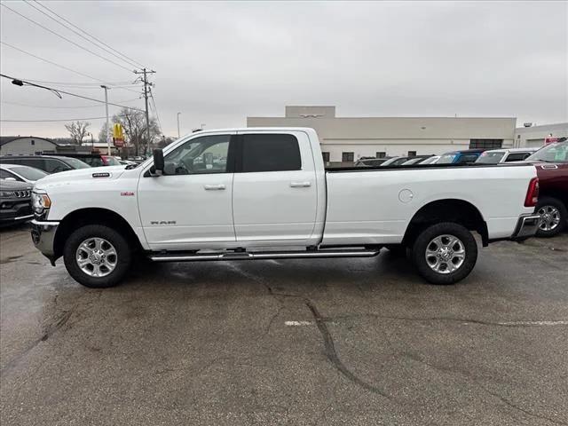 2020 RAM 2500 Big Horn Crew Cab 4X4 8 Box