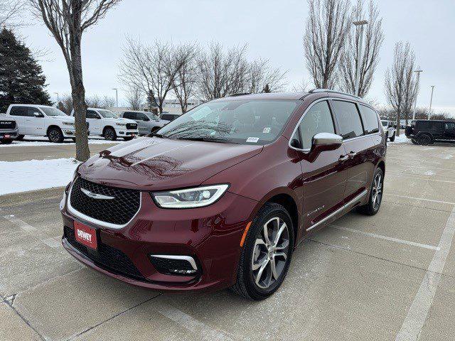 2022 Chrysler Pacifica Pinnacle AWD