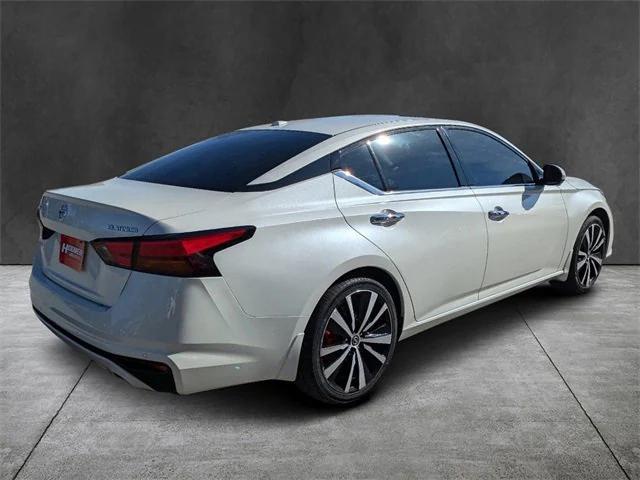 2020 Nissan Altima Platinum FWD