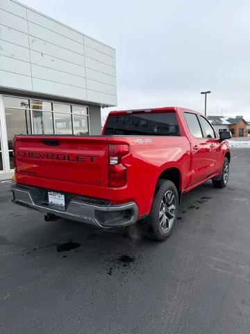 2024 Chevrolet Silverado 1500 4WD Crew Cab Short Bed LT