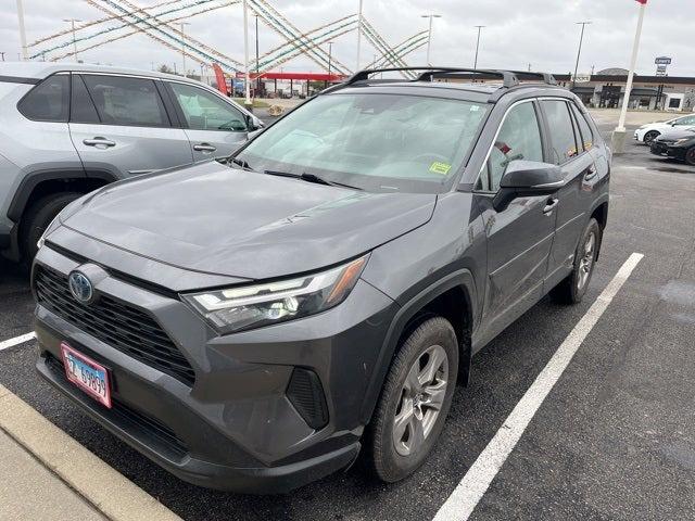 2022 Toyota RAV4 Hybrid XLE