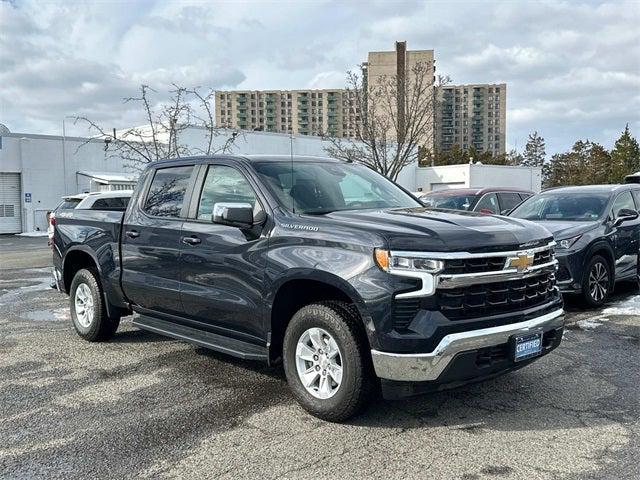 2023 Chevrolet Silverado 1500 4WD Crew Cab Standard Bed LT