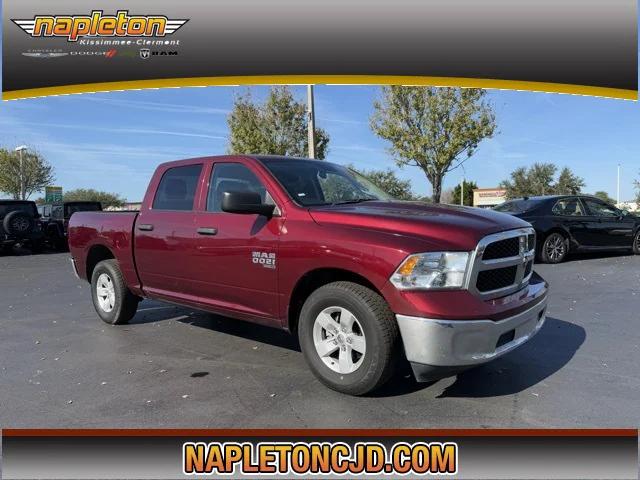 2022 RAM 1500 Classic SLT Crew Cab 4x2 57 Box