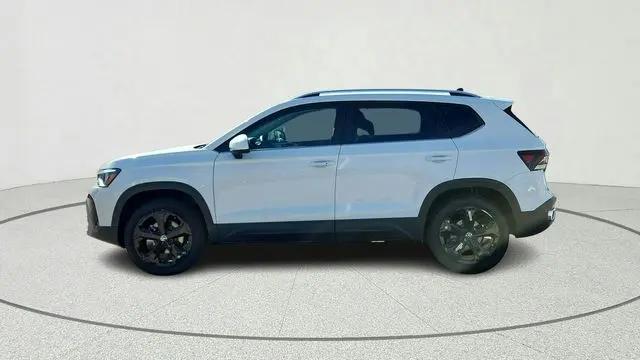 2025 Volkswagen Taos 1.5T SEL