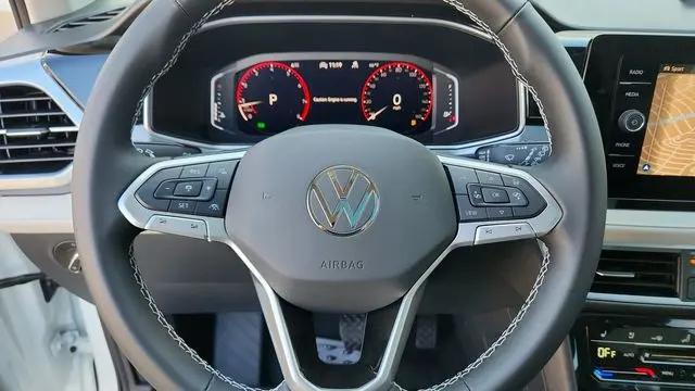 2025 Volkswagen Taos 1.5T SEL
