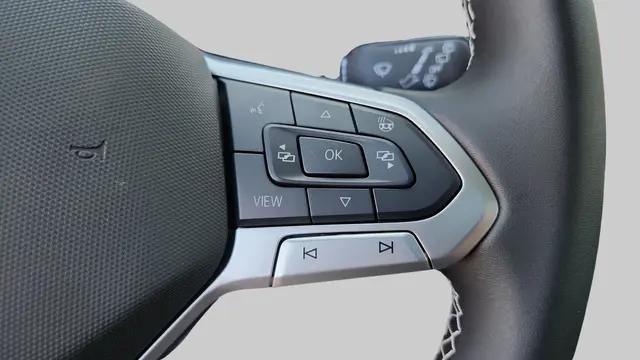 2025 Volkswagen Taos 1.5T SEL