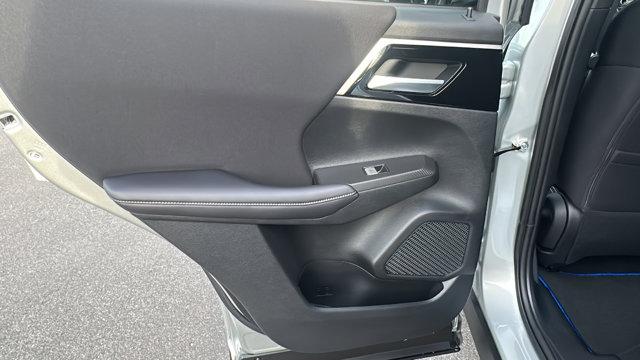 2025 Mitsubishi Outlander PHEV ES S-AWC