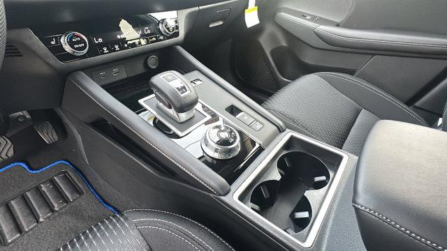 2025 Mitsubishi Outlander PHEV ES S-AWC