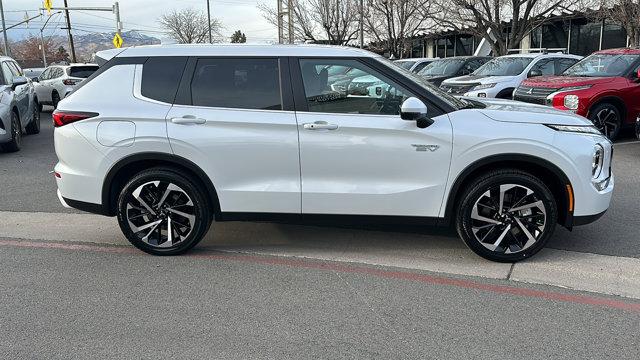 2025 Mitsubishi Outlander PHEV SE S-AWC