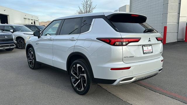 2025 Mitsubishi Outlander PHEV SE S-AWC