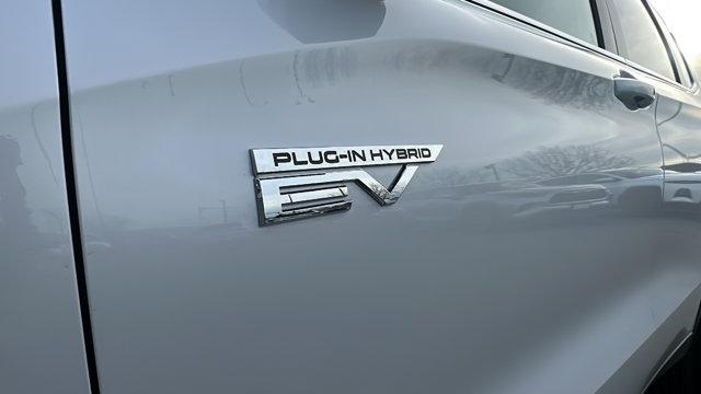 2025 Mitsubishi Outlander PHEV SE S-AWC
