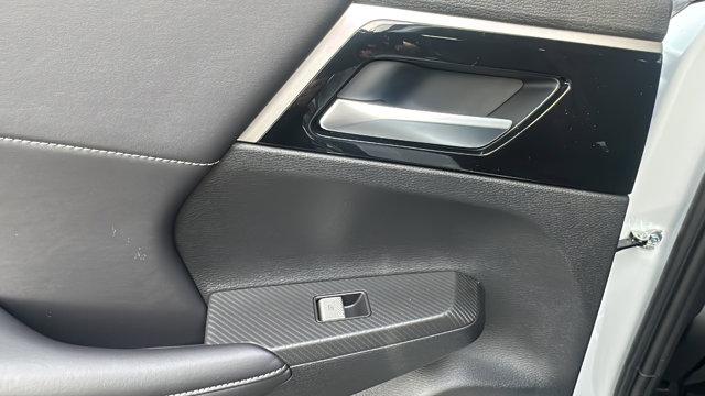 2025 Mitsubishi Outlander PHEV SE S-AWC