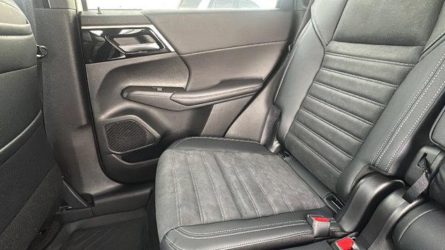 2025 Mitsubishi Outlander PHEV SE S-AWC