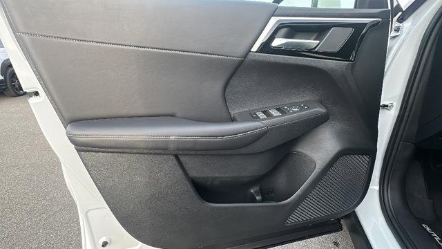 2025 Mitsubishi Outlander PHEV SE S-AWC