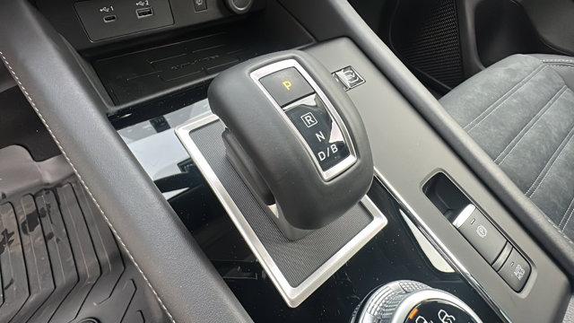 2025 Mitsubishi Outlander PHEV SE S-AWC