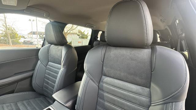 2025 Mitsubishi Outlander PHEV SE S-AWC