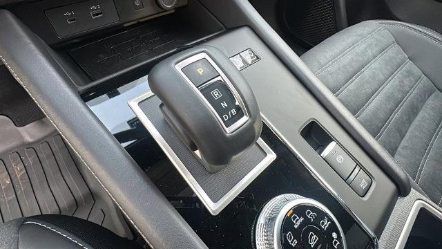 2025 Mitsubishi Outlander PHEV SE S-AWC