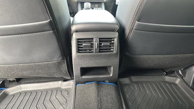 2025 Mitsubishi Outlander PHEV SE S-AWC