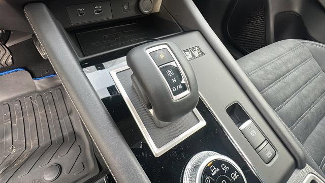 2025 Mitsubishi Outlander PHEV SE S-AWC