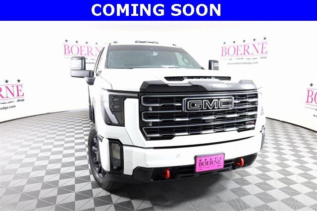 2024 GMC Sierra 3500HD 4WD Crew Cab Standard Bed AT4