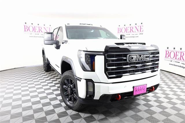 2024 GMC Sierra 3500HD 4WD Crew Cab Standard Bed AT4