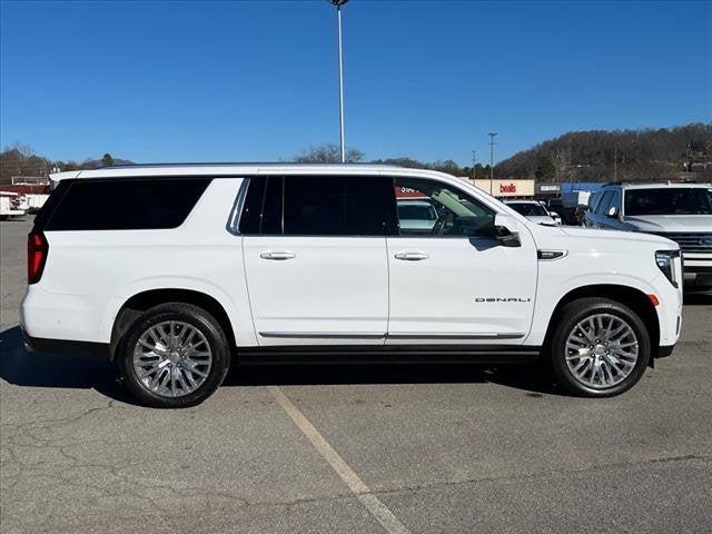 2023 GMC Yukon XL 4WD Denali