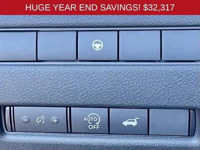 2025 Nissan Rogue SL FWD