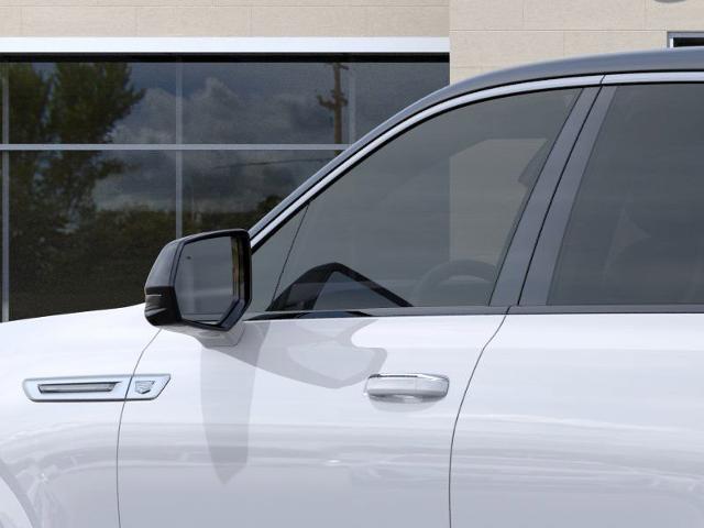 2025 Cadillac Escalade Luxury 2