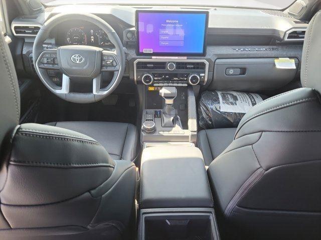 2025 Toyota Tacoma Limited 4WD