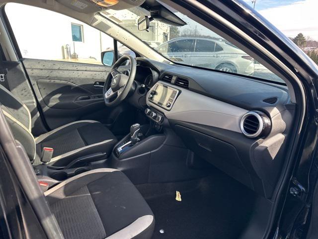 2021 Nissan Versa SV Xtronic CVT
