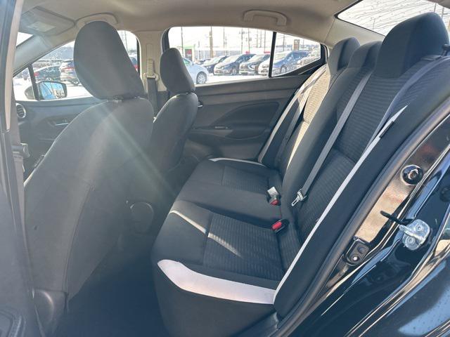 2021 Nissan Versa SV Xtronic CVT