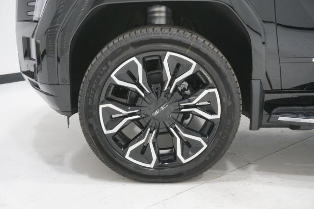 2025 GMC Sierra Max Range Denali