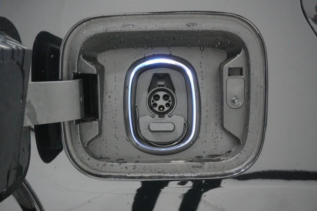 2025 GMC Sierra Max Range Denali