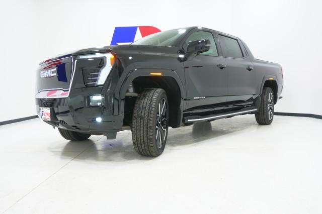 2025 GMC Sierra Max Range Denali