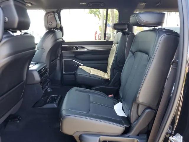 2025 Jeep Wagoneer Series II 4x4