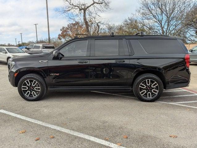 2022 GMC Yukon XL 4WD AT4