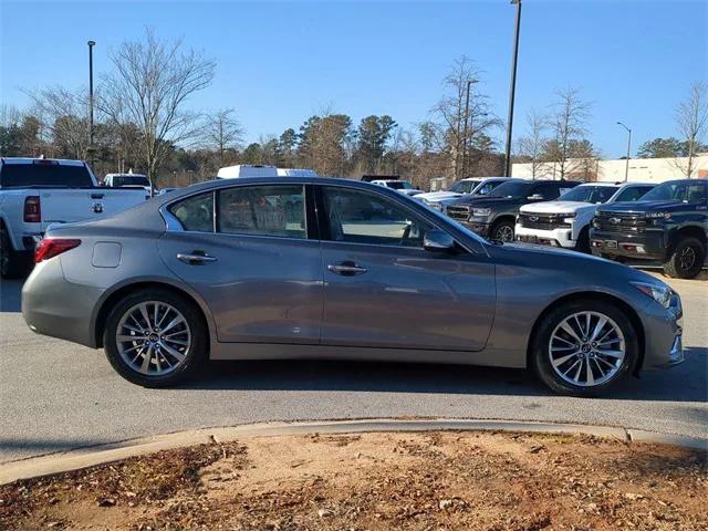 2021 INFINITI Q50 LUXE