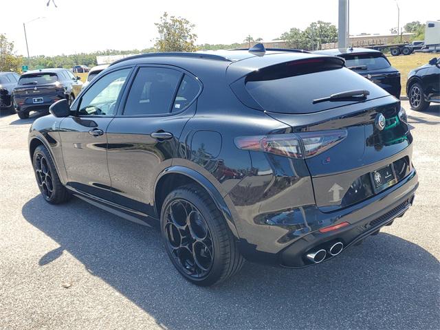 2024 Alfa Romeo Stelvio STELVIO QUADRIFOGLIO SUPERSPORT AWD 2024 Alfa Romeo Stelvio STELVIO QUADRIFOGLIO SUPERSPORT AWD